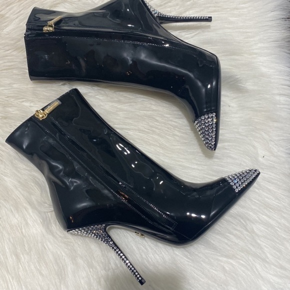 New Dolce & Gabbana Patent Leather ankle boots with fusible rhinestones size 36 - Picture 6 of 17